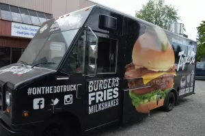 Triple O's #2 - Food Trucks - 18 ft Step Van